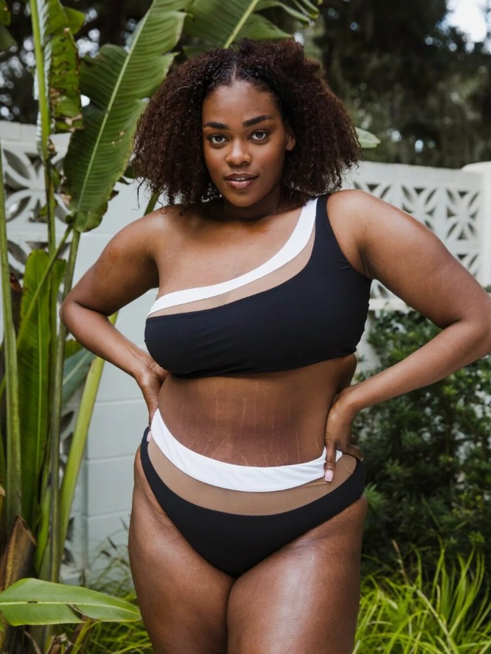 NWT Nomads Swimwear Bay Bottom – Black with tan mesh and white 1X